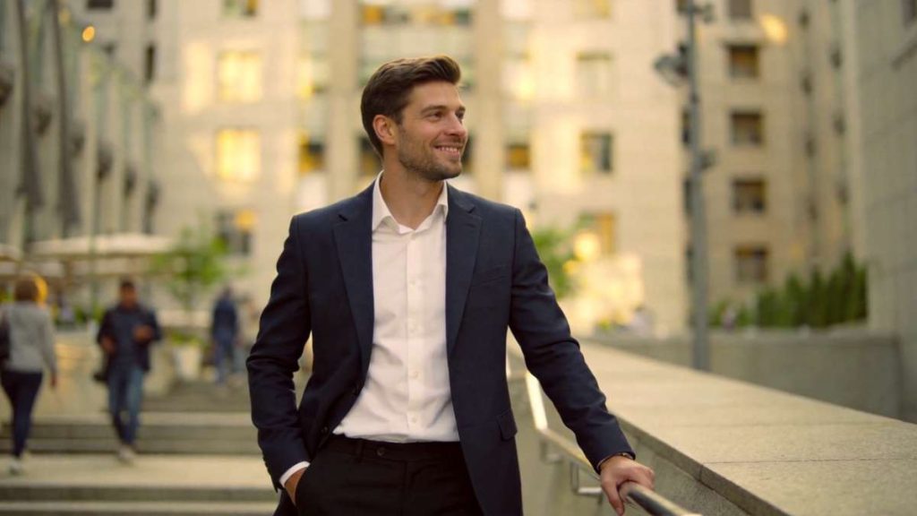Featured image for Stop Wearing the Wrong Outfit: Style Fixes for First Date Anxiety